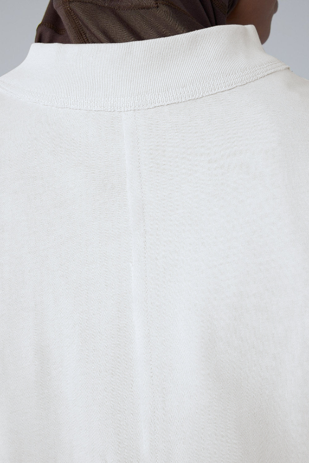 #color_white